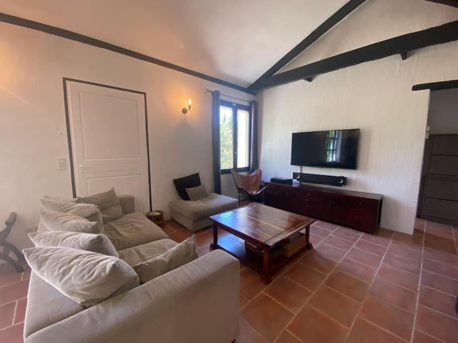 Ar De Vie Villa Chaleureuse En Provence Ventabren Eksteriør bilde